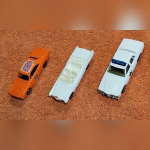 Dukes of Hazzard Diecast Car Set General Lee Boss Hogg Police Car